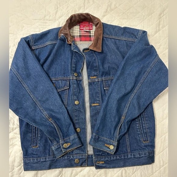Malboro Country Store Other - Marlboro Country Store Classic Denim Jacket with Brown leather Collar